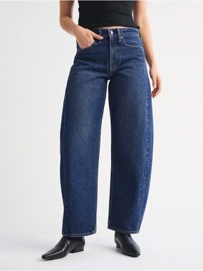 Abercrombie Mid-Rise Barrel  28 short